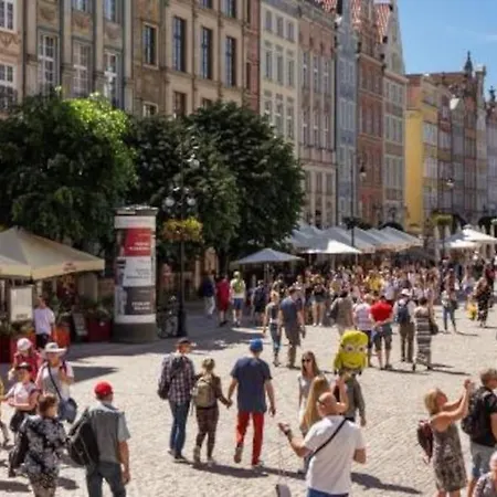 Urban Nest Group - Szafarnia 7 46 * Gdaňsk